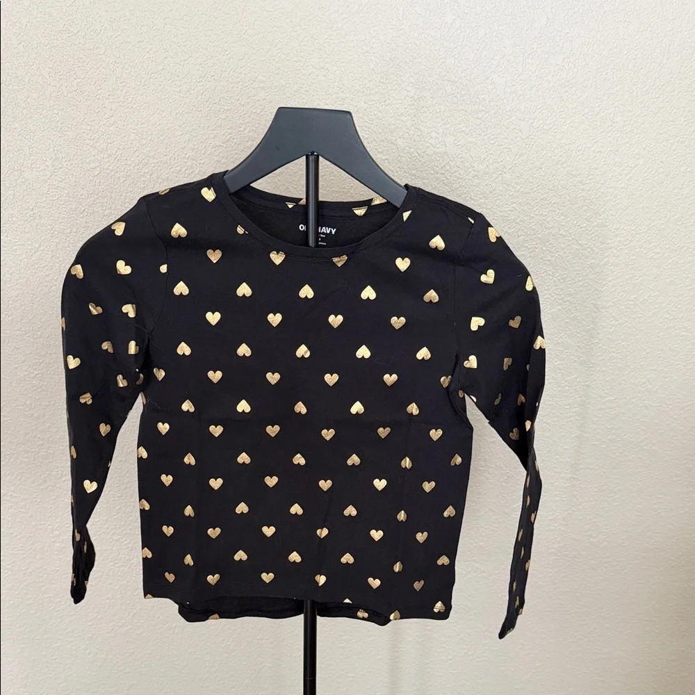 Old Navy Black Tee with Gold Hearts
